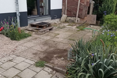 Sanierung von Hof und Terrasse