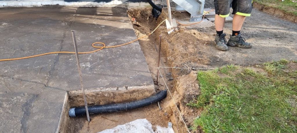 photo 2023 09 25 19 40 08